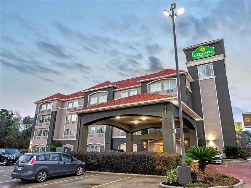La Quinta By Wyndham Houston - Magnolia Hotel Exterior photo